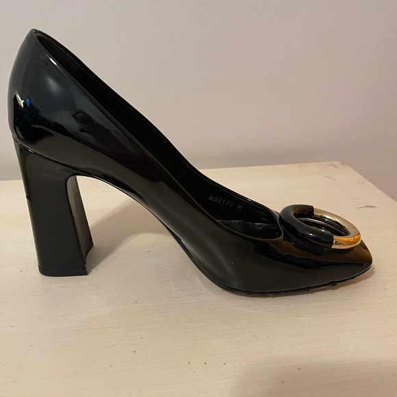 Louis Vuitton Black Heels with Gold Accent - Picture 5 of 5